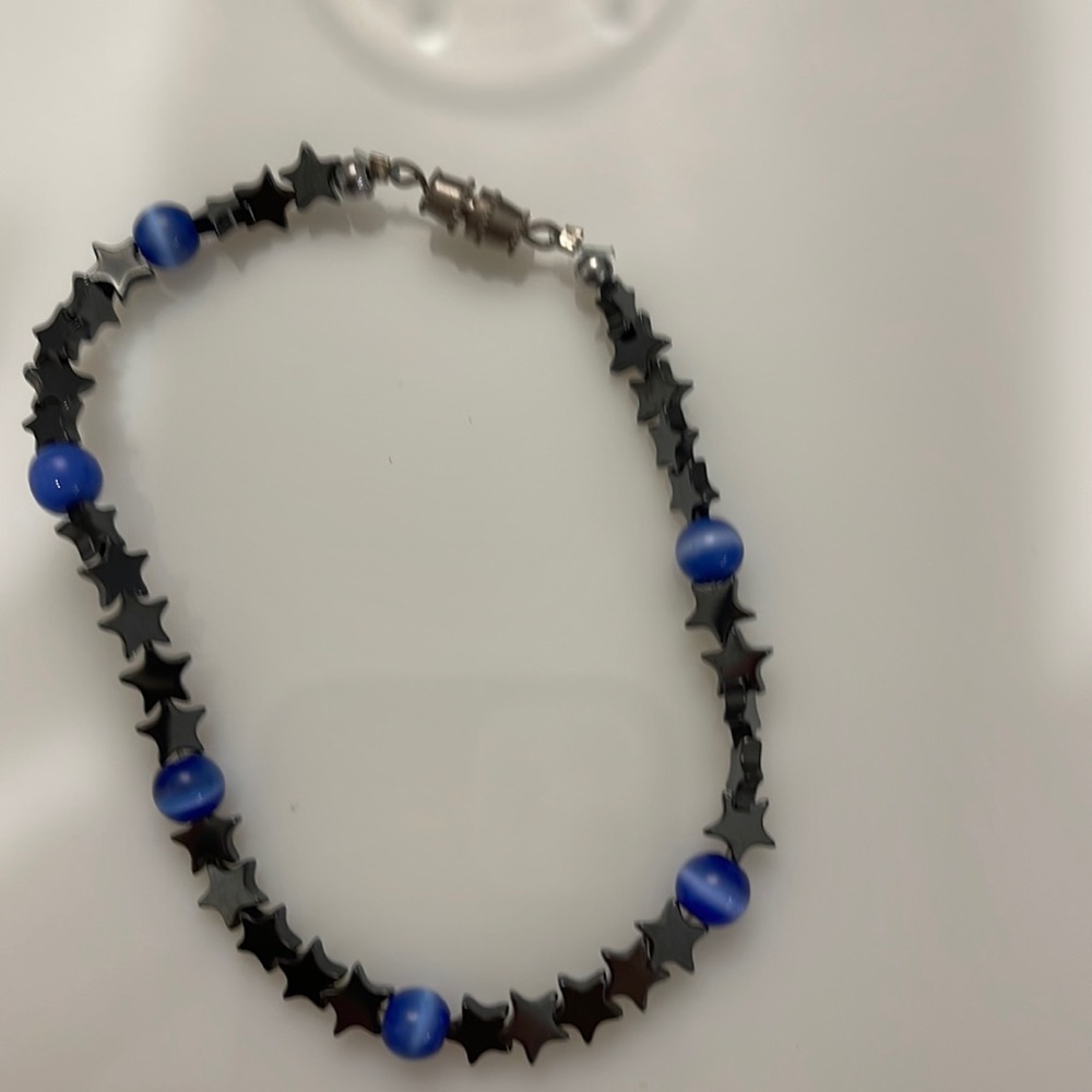 9 inch ankle bracelet star shape, hematite with blue tiger eye stone